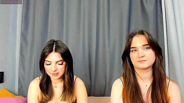 AnnaTeona online show from 03/01/25, 06:57