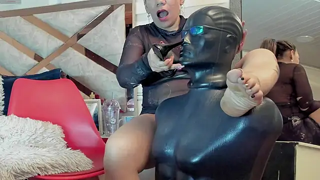  BrendaMichel  online show from 02/13/25, 04:28