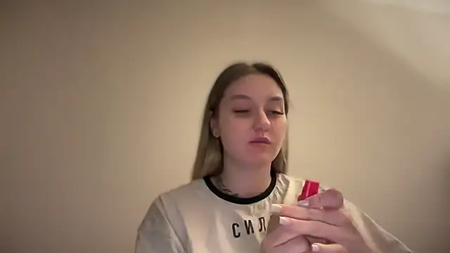 Isabel-Bailey online show from 12/20/24, 10:22