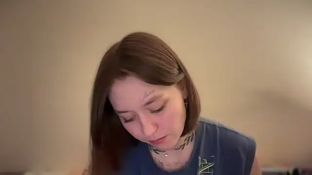 Isabel-Bailey online show from 02/18/25, 09:09