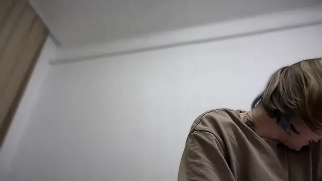 Isabel-Bailey online show from 10/02/25, 08:49