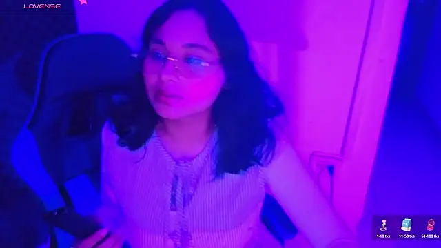 Snapshot of Cuteprincess21 chatting on 02/19/26, 01:45 Cuteprincess21 online show from 02/19/26, 01:45