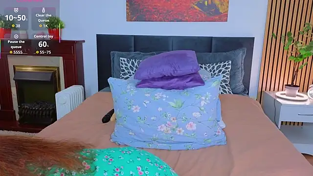 CutieGinger online show from 12/19/25, 02:02