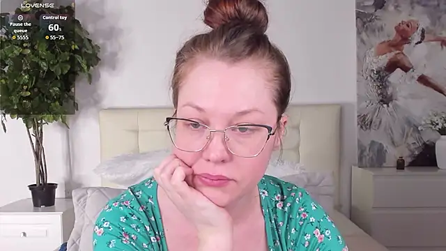 CutieGinger online show from 02/06/26, 05:12