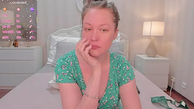 Snapshot of CutieGinger chatting on 05/09/26, 11:10 CutieGinger online show from 05/09/26, 11:10