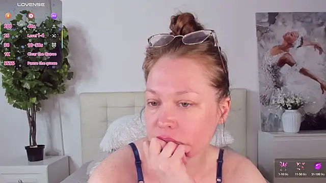Snapshot of CutieGinger chatting on 05/10/26, 10:37 CutieGinger online show from 05/10/26, 10:37