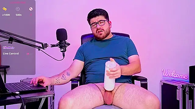 jax luna online show from 12/06/24, 06:04