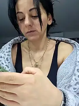 bruneta sexy23 online show from 01/19/25, 06:09