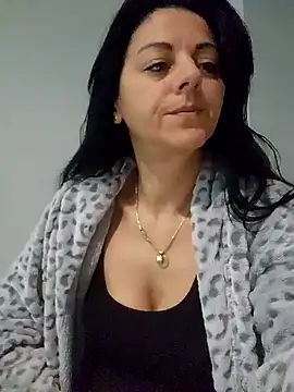 bruneta sexy23 online show from 02/01/25, 03:52