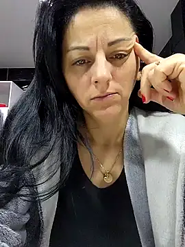 bruneta sexy23 online show from 02/05/25, 06:59