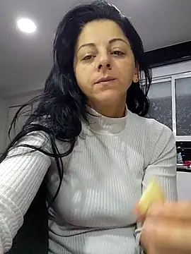 bruneta sexy23 online show from 02/23/25, 07:11