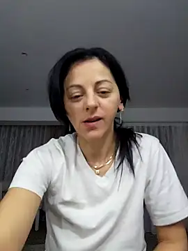 bruneta sexy23 online show from 02/07/26, 04:49