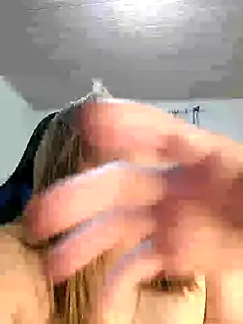 Snapshot of Rafaelayamazaki chatting on 12/20/24, 11:21 Rafaelayamazaki online show from 12/20/24, 11:21