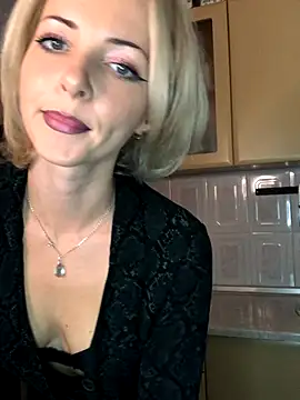 Snapshot of Kristina03 chatting on 11/07/25, 09:59 Kristina03 online show from 11/07/25, 09:59