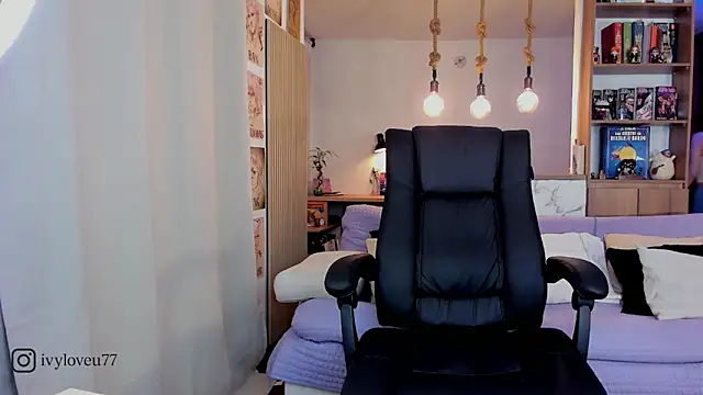 ivyloveu11 online show from 02/28/26, 03:51