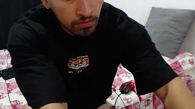 Snapshot of darekgates chatting on 02/16/26, 03:30 darekgates online show from 02/16/26, 03:30