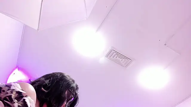 PauletteJ online show from 12/03/25, 11:52