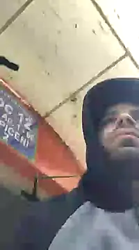 Snapshot of J0nyhson chatting on 01/30/25, 08:43 J0nyhson online show from 01/30/25, 08:43