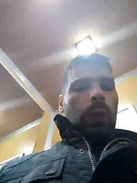 Snapshot of J0nyhson chatting on 09/27/25, 04:45 J0nyhson online show from 09/27/25, 04:45