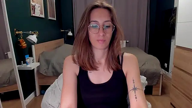 DesireMore90 online show from 04/23/26, 06:43