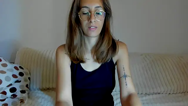 DesireMore90 online show from 07/17/26, 09:41