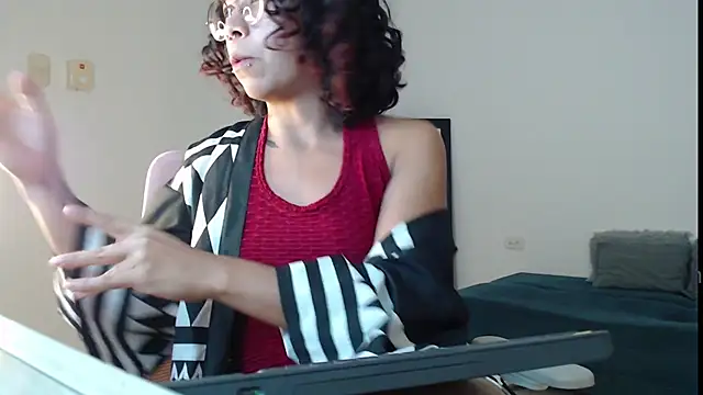 Putaku San online show from 03/07/25, 04:57