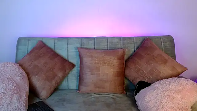 Katty fox69 online show from 12/01/25, 08:41