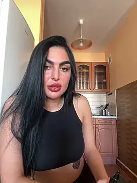 Snapshot of CabrioCabrio chatting on 06/16/26, 01:03 CabrioCabrio online show from 06/16/26, 01:03