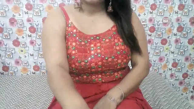 Snapshot of Lusty_Wife1 chatting on 06/19/26, 10:08 Lusty Wife1 online show from 06/19/26, 10:08