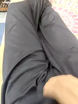 Horny boy321 online show from 11/17/25, 11:38