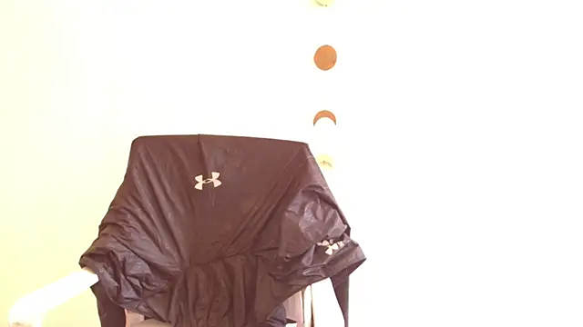 Snapshot of brdot_ chatting on 02/14/26, 09:00 brdot online show from 02/14/26, 09:00