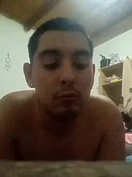 Snapshot of lil_burger chatting on 09/13/25, 02:22 lil burger online show from 09/13/25, 02:22
