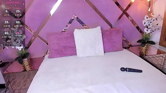 SHANONCLARK online show from 02/24/25, 07:09