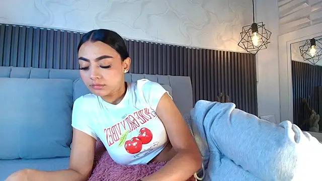 SHANONCLARK online show from 04/23/26, 07:05