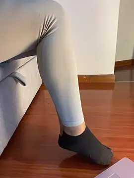 marthina thompsson online show from 02/28/25, 04:54