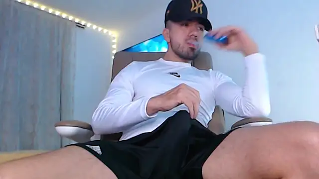 taylor cruz online show from 03/13/26, 02:51