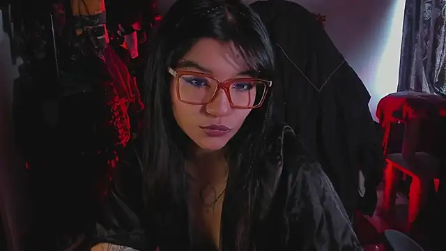 Snapshot of annie_walker6 chatting on 09/12/25, 06:19 annie walker6 online show from 09/12/25, 06:19