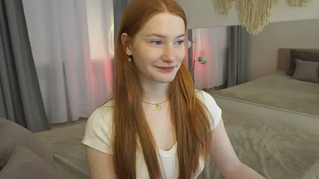 FiaMoor online show from 12/01/25, 11:59