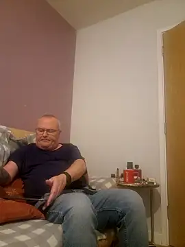 FriendlyDave online show from 01/26/25, 09:07