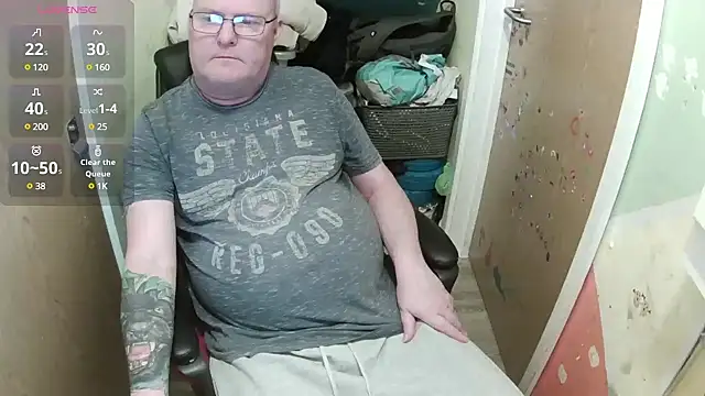 FriendlyDave online show from 03/11/25, 04:40