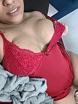 Donnababy online show from 05/08/26, 10:48