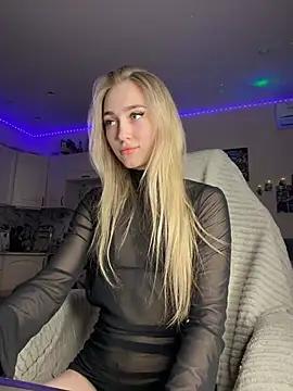 Good  Girl  online show from 03/04/26, 04:46