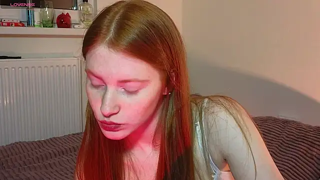 MiaKeler online show from 01/31/25, 10:31