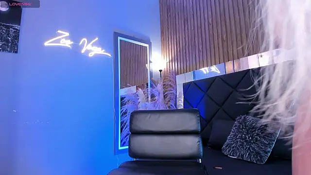 Zoevegass online show from 01/13/25, 05:33