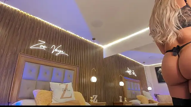 Zoevegass online show from 11/10/25, 04:17