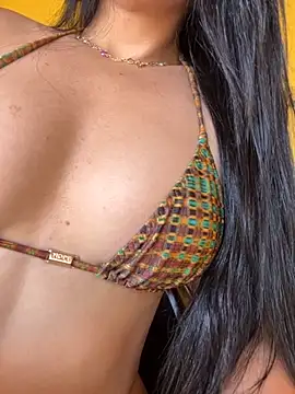 lupyta20 online show from 11/22/25, 12:48