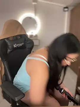 Lia flowers online show from 03/12/26, 10:05