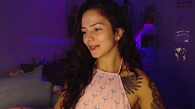Snapshot of BeellyDance chatting on 06/19/26, 10:46 BeellyDance online show from 06/19/26, 10:46