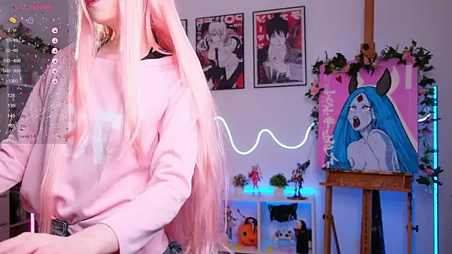 HolliWould  online show from 09/23/25, 06:00