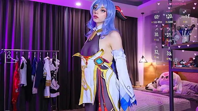 HolliWould  online show from 02/17/26, 10:56